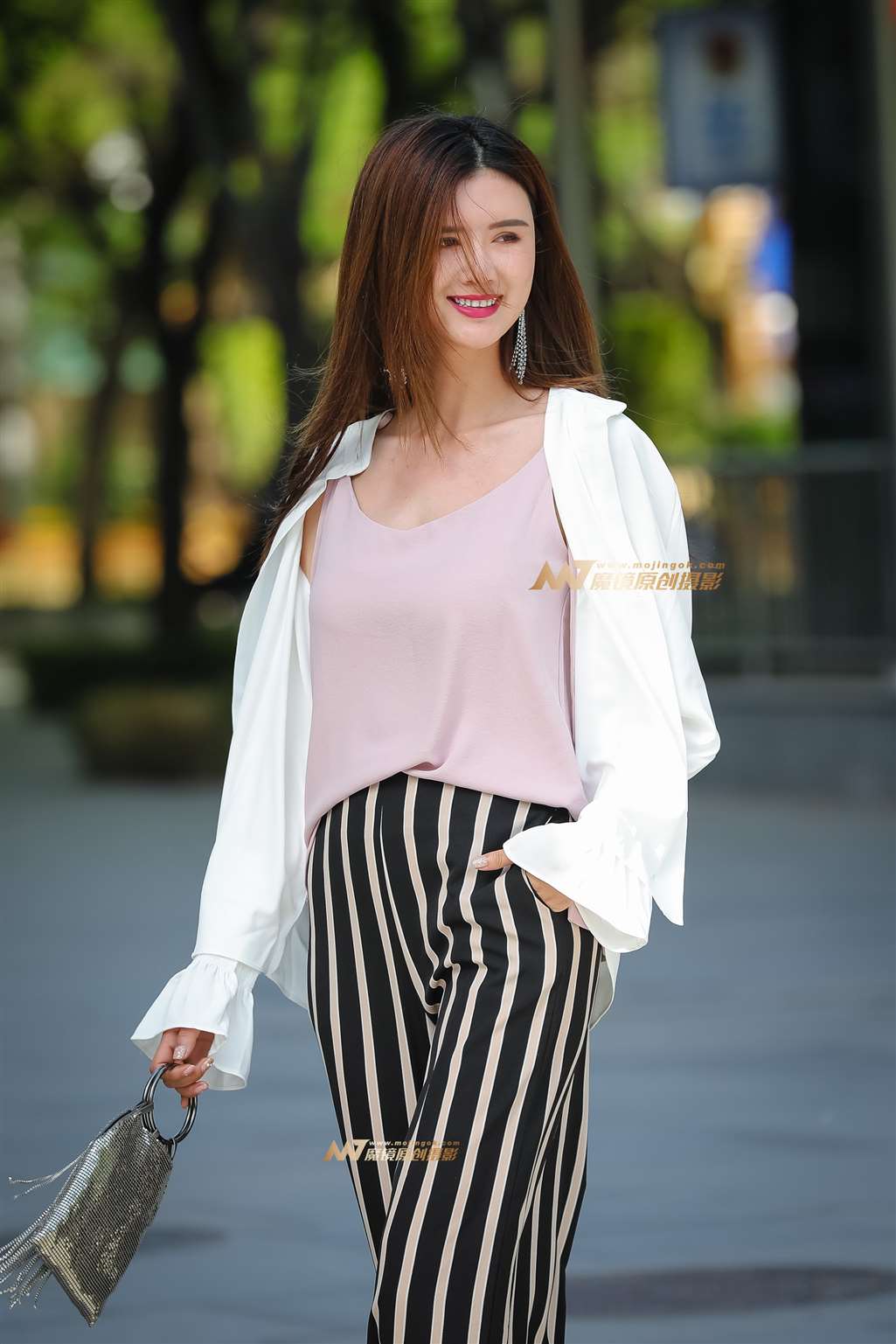 图片[1]-女人就要活的漂亮-街拍流行馆