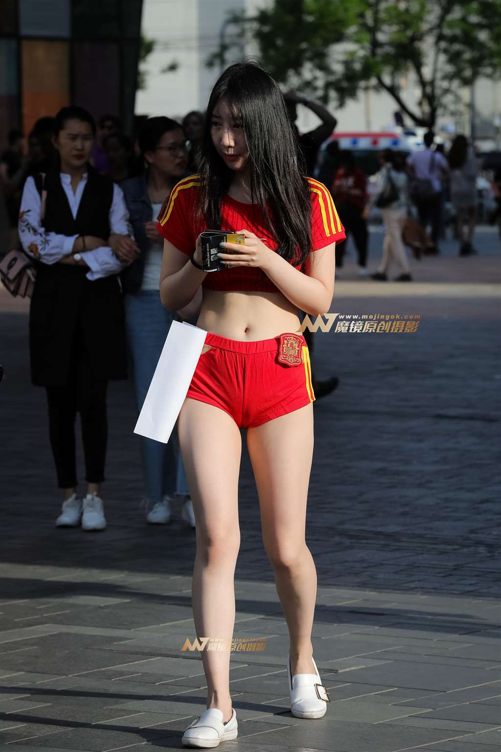 图片[1]-【凯恩赛帖】我爱世界杯 更爱西班牙-街拍流行馆