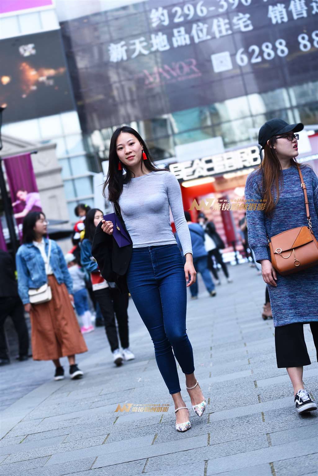 图片[1]-【咔喳赛贴】牛仔麻豆有型-街拍流行馆