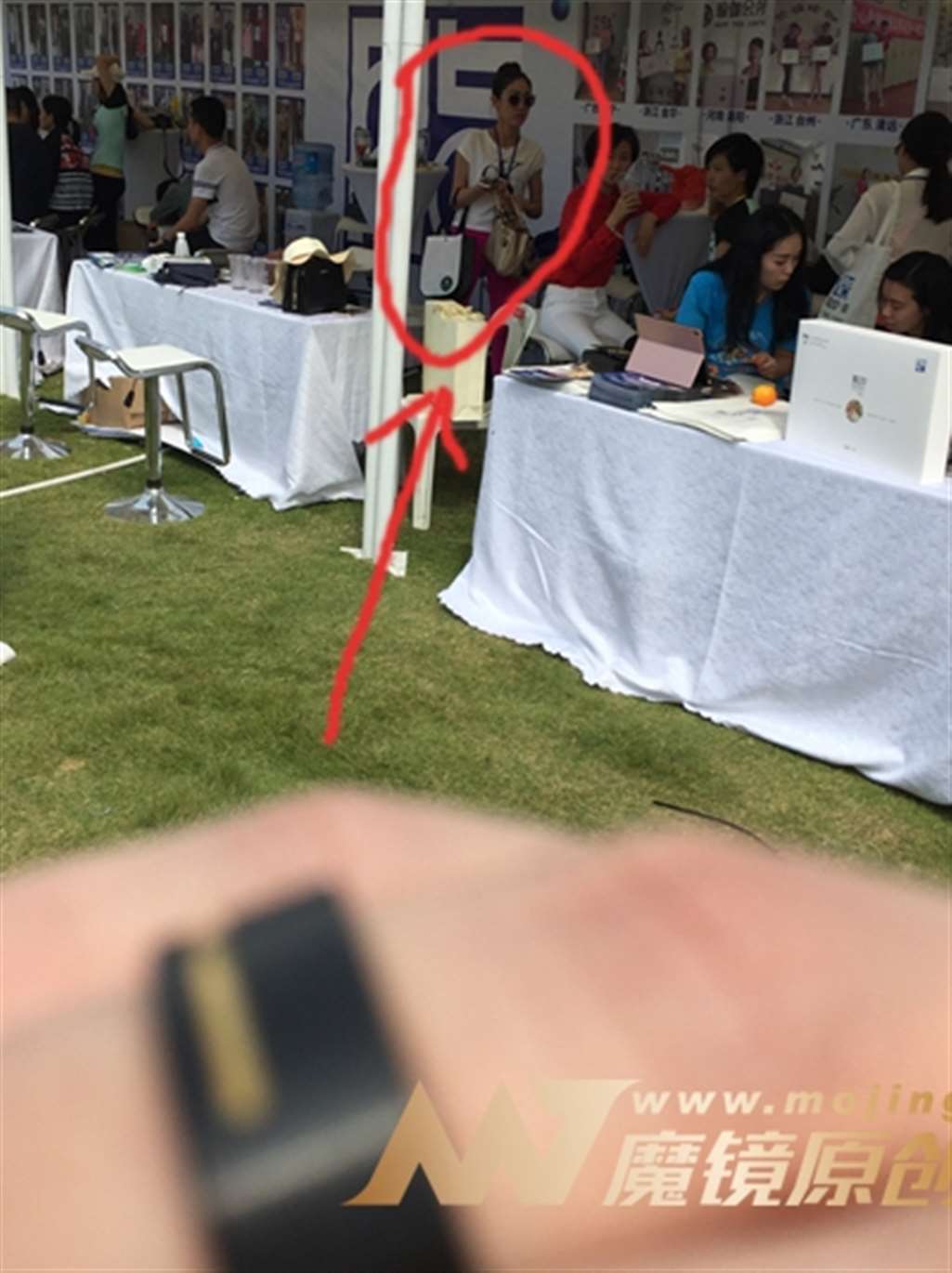 图片[3]-【神摄手赛帖】粉红紧身健身裤-街拍流行馆