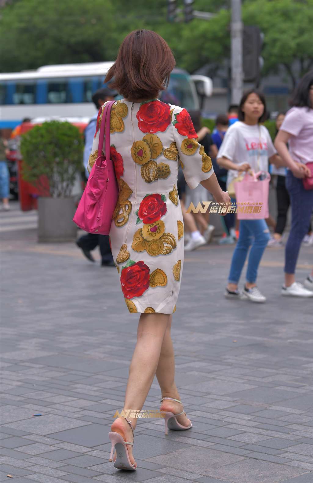 图片[2]-【红石赛帖】身材好又漂亮的姐姐-街拍流行馆