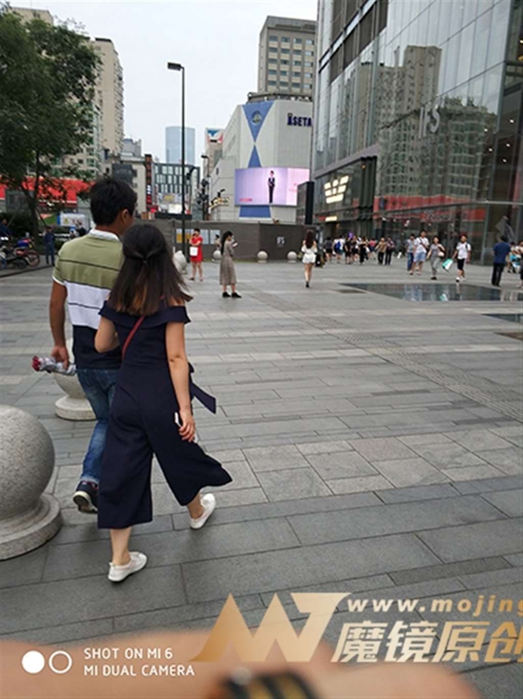 图片[3]-【久久赛帖】极品高跟鞋长腿美女-街拍流行馆