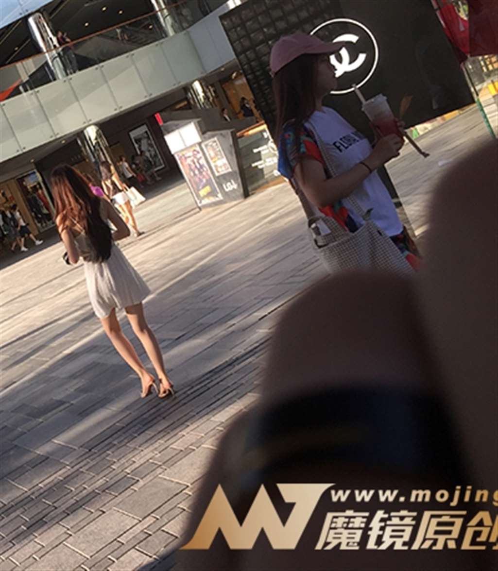 图片[3]-【红石赛贴】逛街的白嫩少妇-街拍流行馆