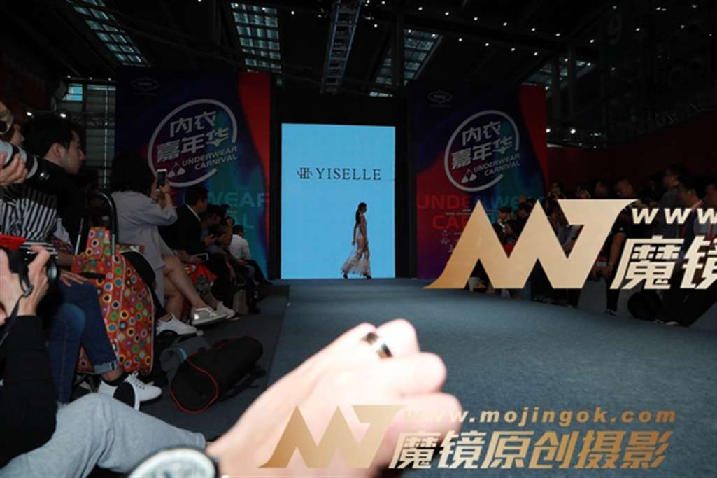 图片[3]-【视觉冲击赛帖】一场 什锦 性感的内衣Show-街拍流行馆