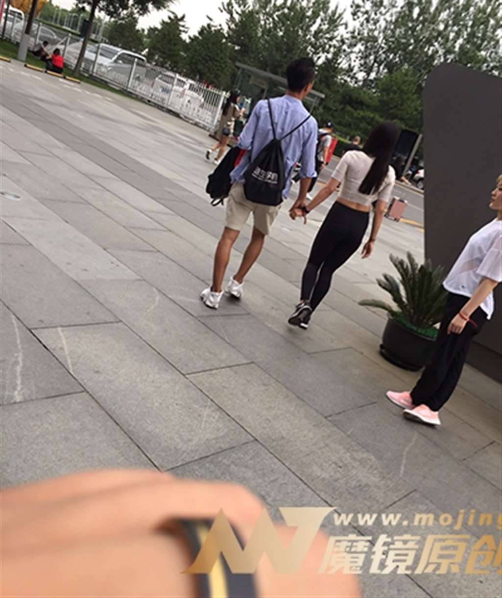 图片[3]-【红石赛帖】颜值高的长腿美女-街拍流行馆