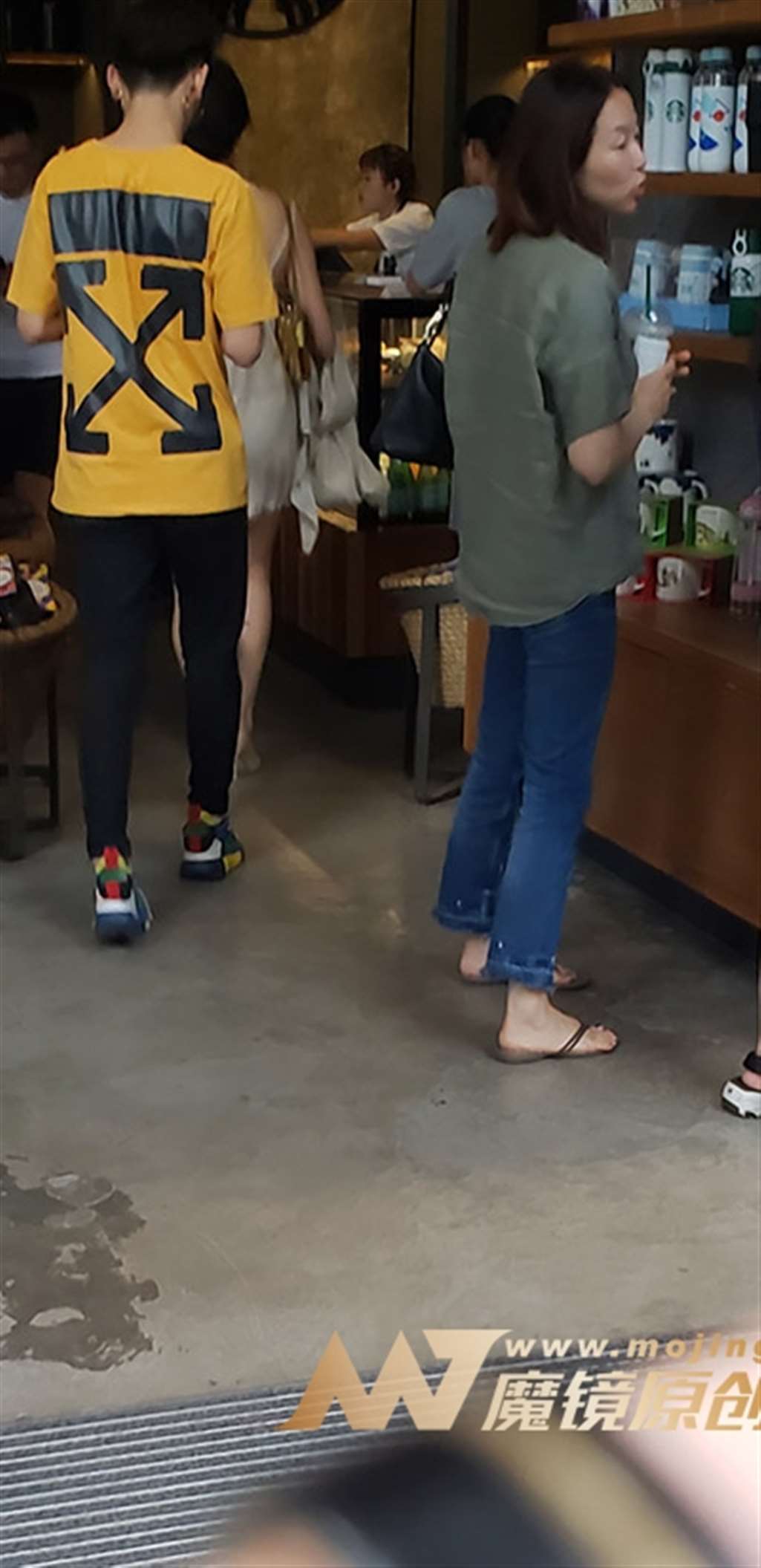 图片[3]-【凯恩赛帖】夏日清凉美女-街拍流行馆