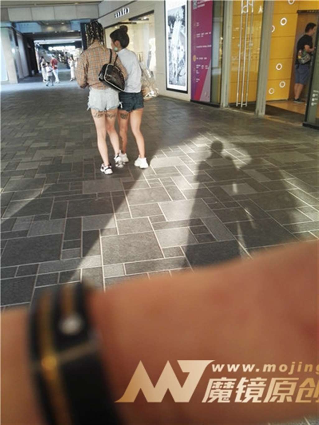 图片[3]-胸美臀美性感魅力-街拍流行馆