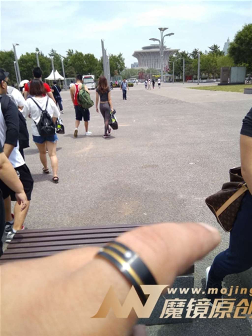图片[3]-【咔喳赛贴】健身爱好者-街拍流行馆