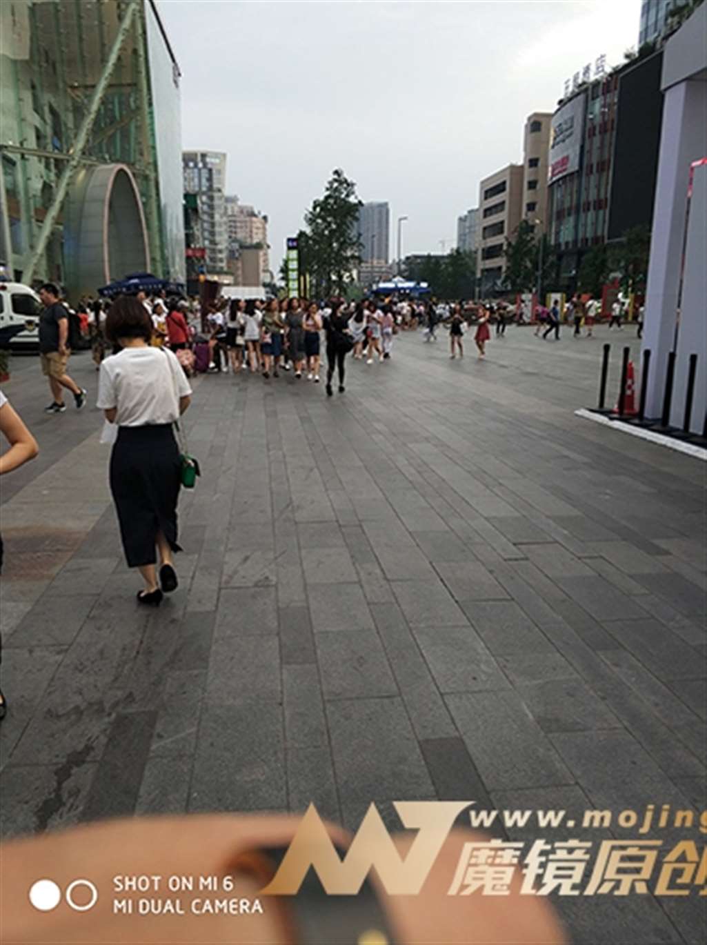 图片[3]-【久久赛帖】爱运动的女生最有魅力-街拍流行馆