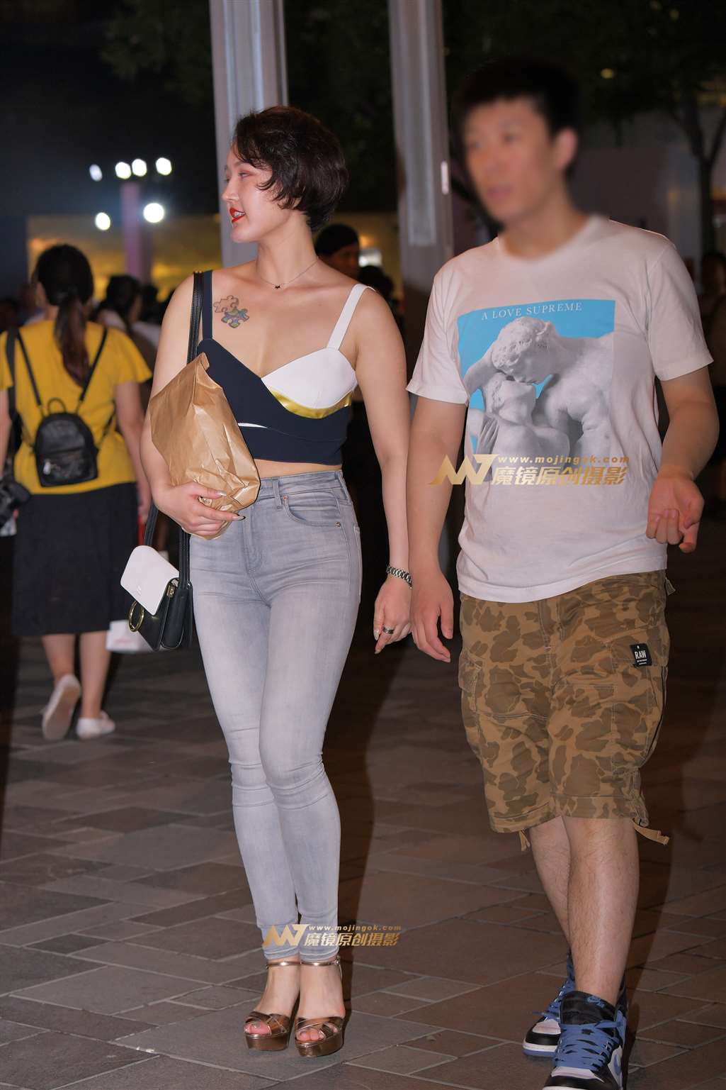 图片[5]-【红石赛帖】夜拍性感牛仔少妇-街拍流行馆