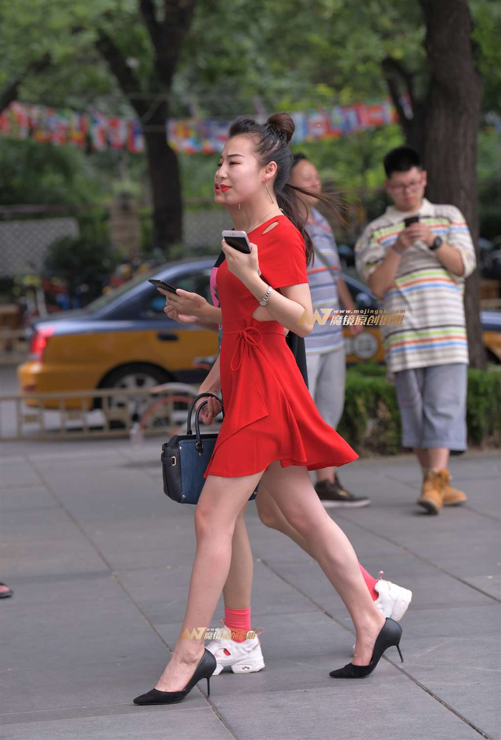 图片[4]-【街拍之魂赛帖】B101、情有独钟红衣少妇-街拍流行馆