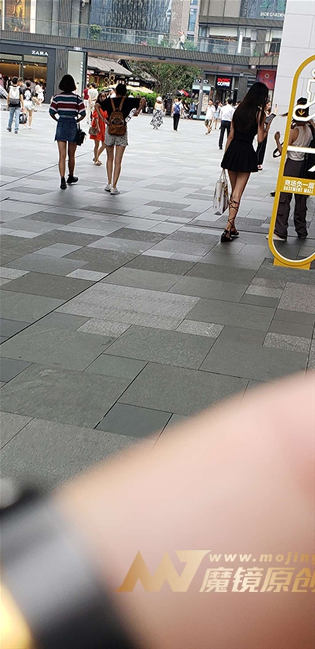 图片[3]-【凯恩赛帖】面试模特的长腿女孩-街拍流行馆