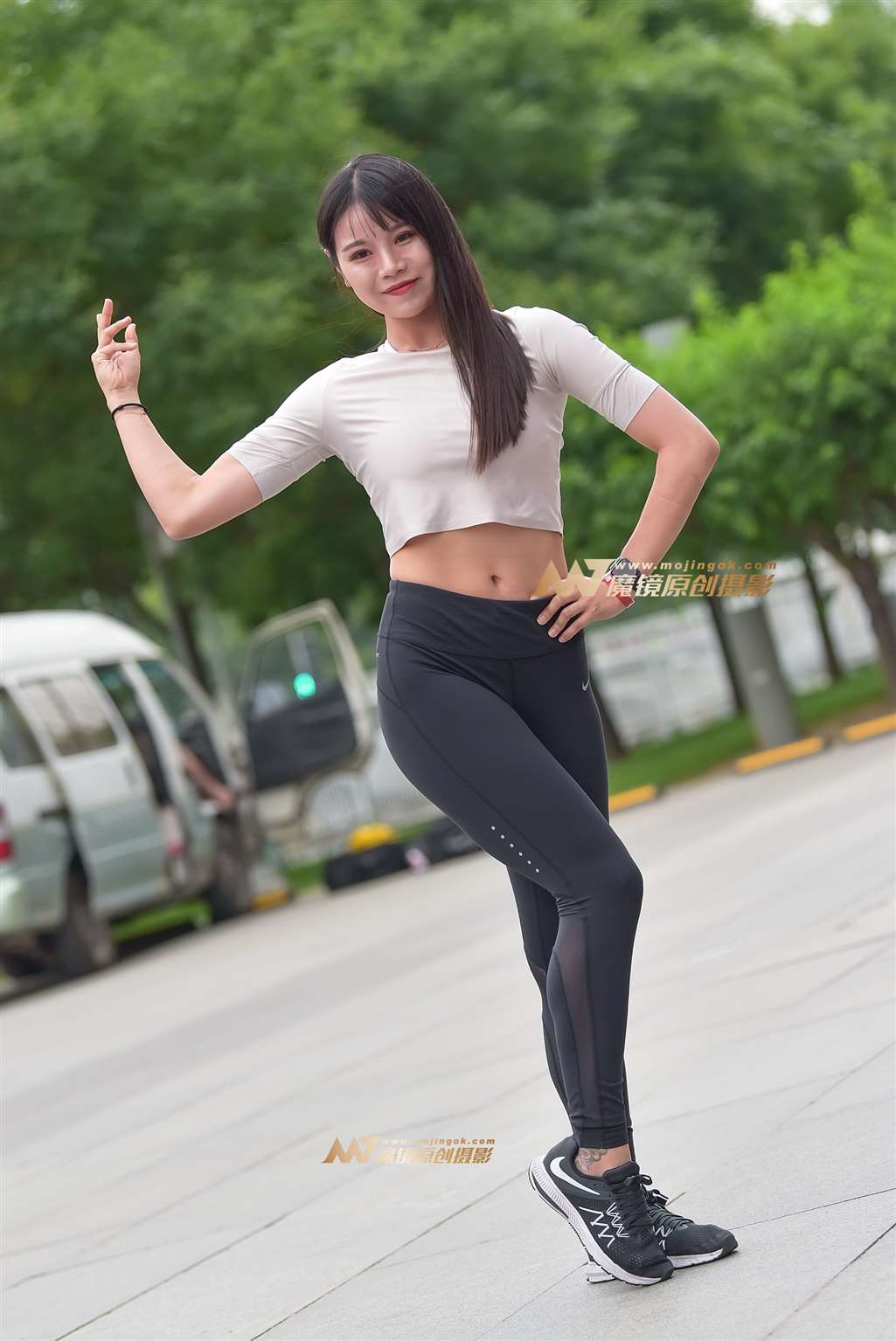 图片[1]-健美紧身裤-街拍流行馆