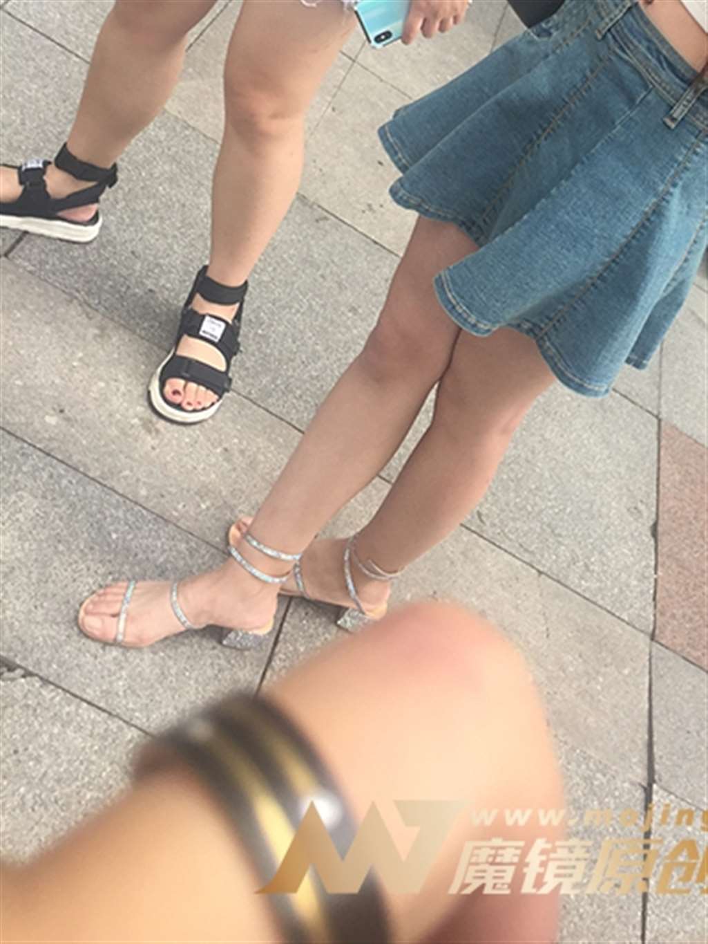 图片[3]-【红石赛帖】牛仔裙清新妹子-街拍流行馆