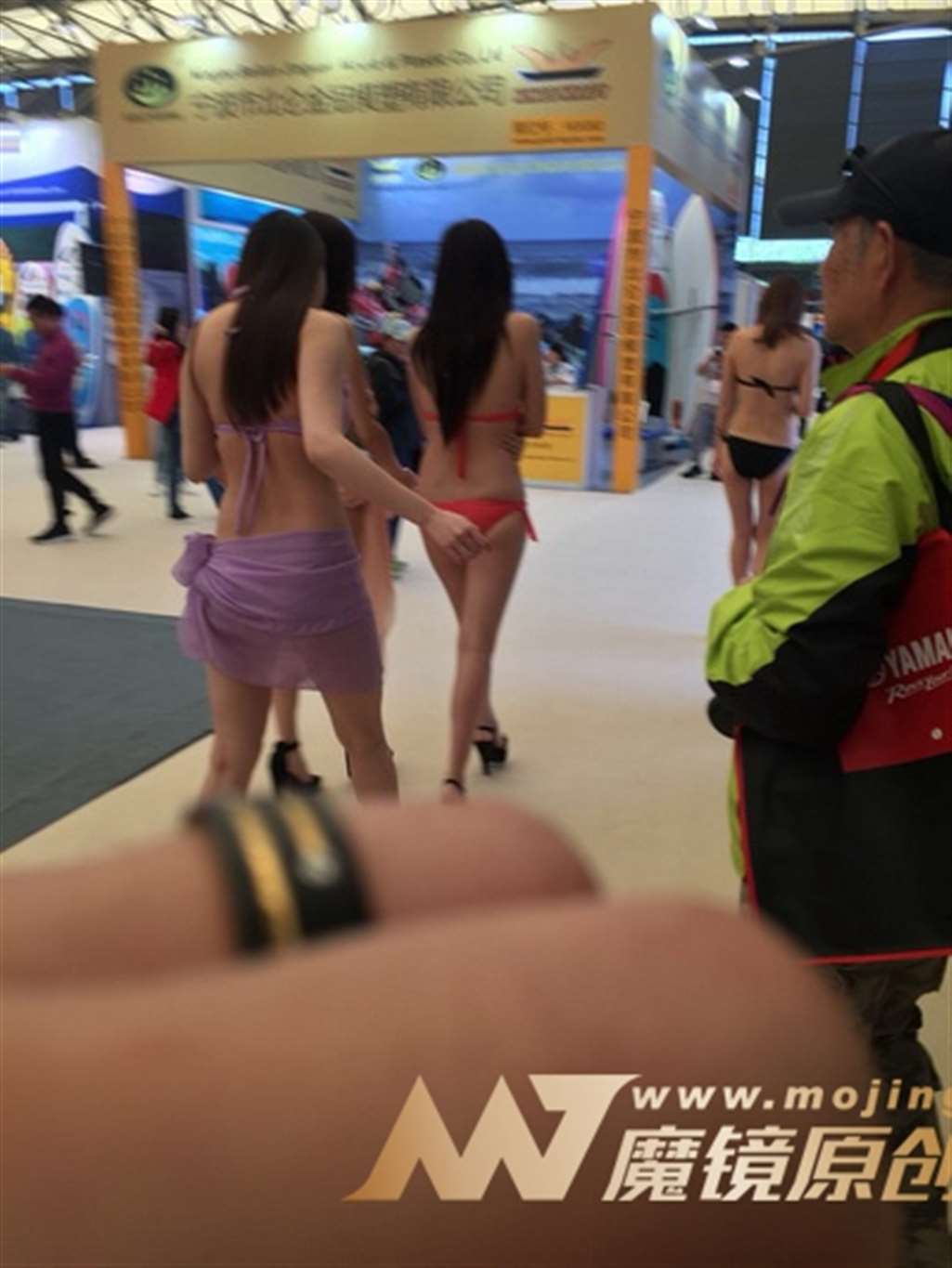 图片[3]-【Mark赛帖】粉色泳装秀-街拍流行馆