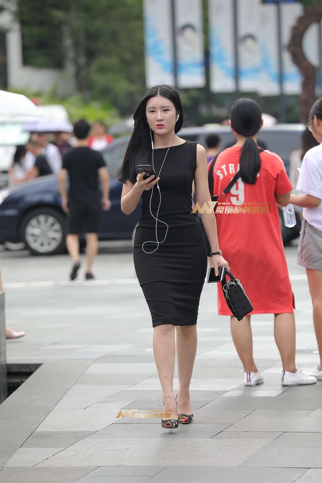 图片[4]-【凯恩赛帖】丰满迷人曲线-街拍流行馆