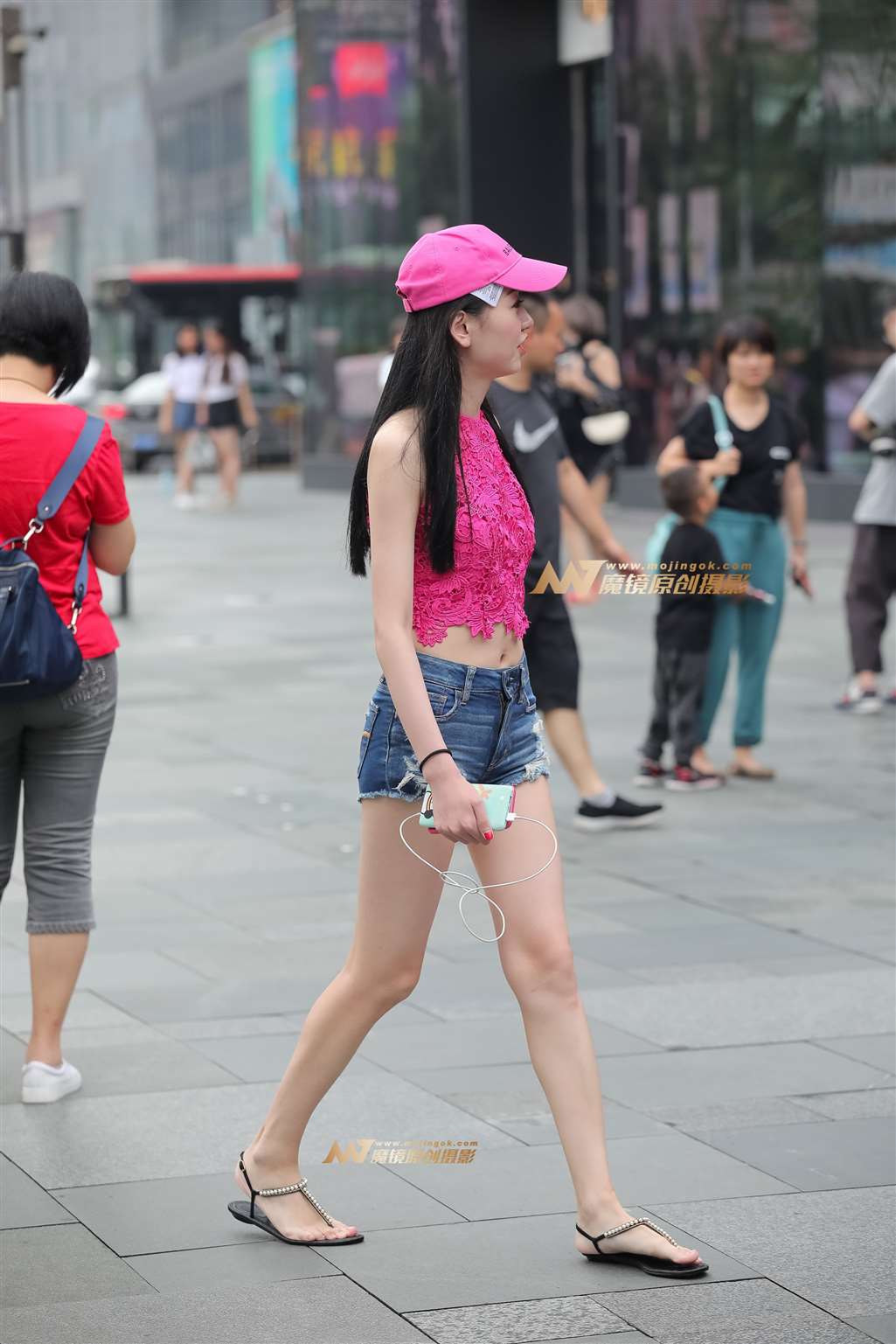 图片[5]-【凯恩赛帖】露脐长腿美眉-街拍流行馆