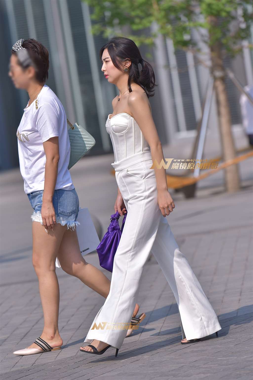 图片[5]-【赛德克赛帖】时尚抹胸白裤气质女-街拍流行馆
