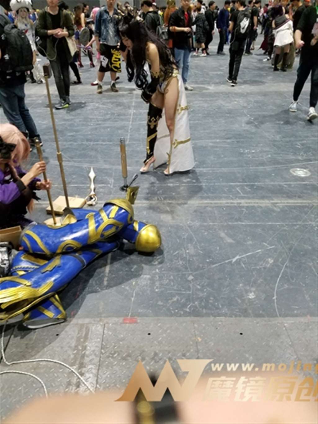 图片[3]-【番茄酱赛帖】白皙的大长腿Coser-街拍流行馆