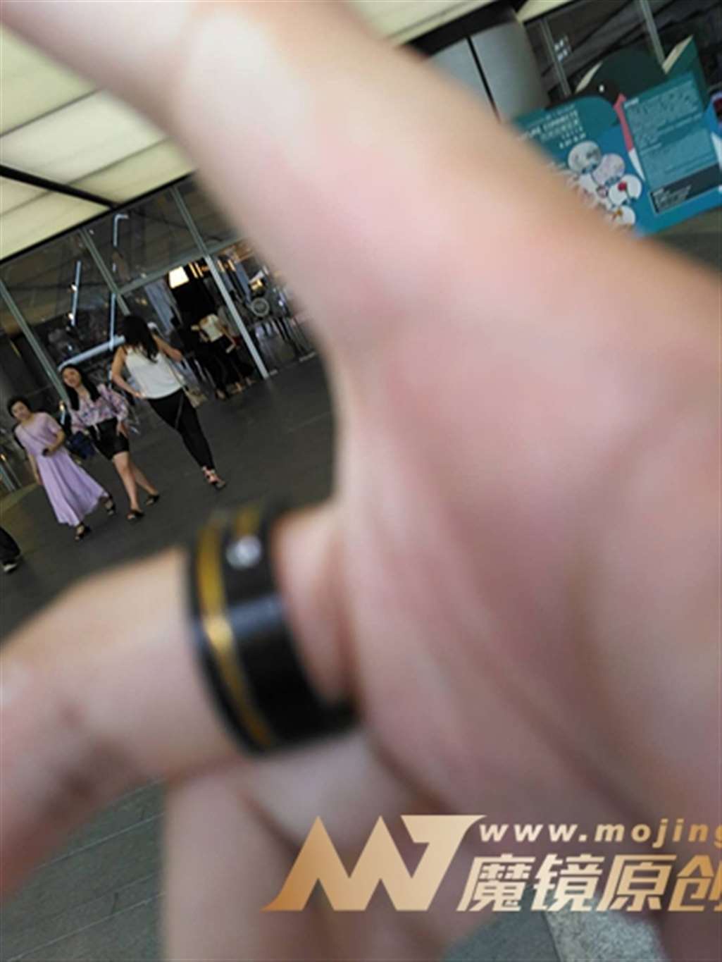 图片[3]-【街拍之魂赛帖】甜美长相紧致好身材-街拍流行馆