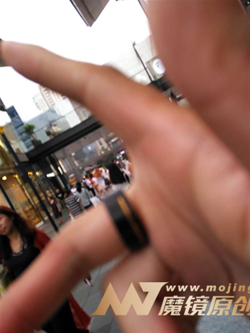 图片[3]-【街拍之魂赛帖】丰腴、自信、暗涌、知性、高挑美妇~-街拍流行馆