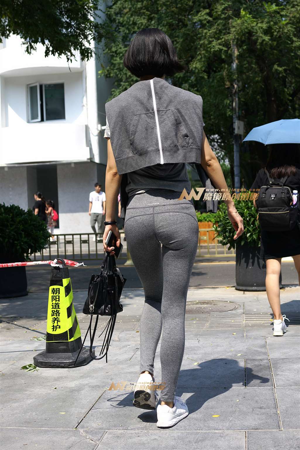 图片[2]-运动紧身-街拍流行馆