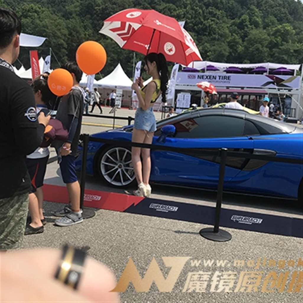 图片[3]-[辉辉赛贴]好身材小姐姐-街拍流行馆