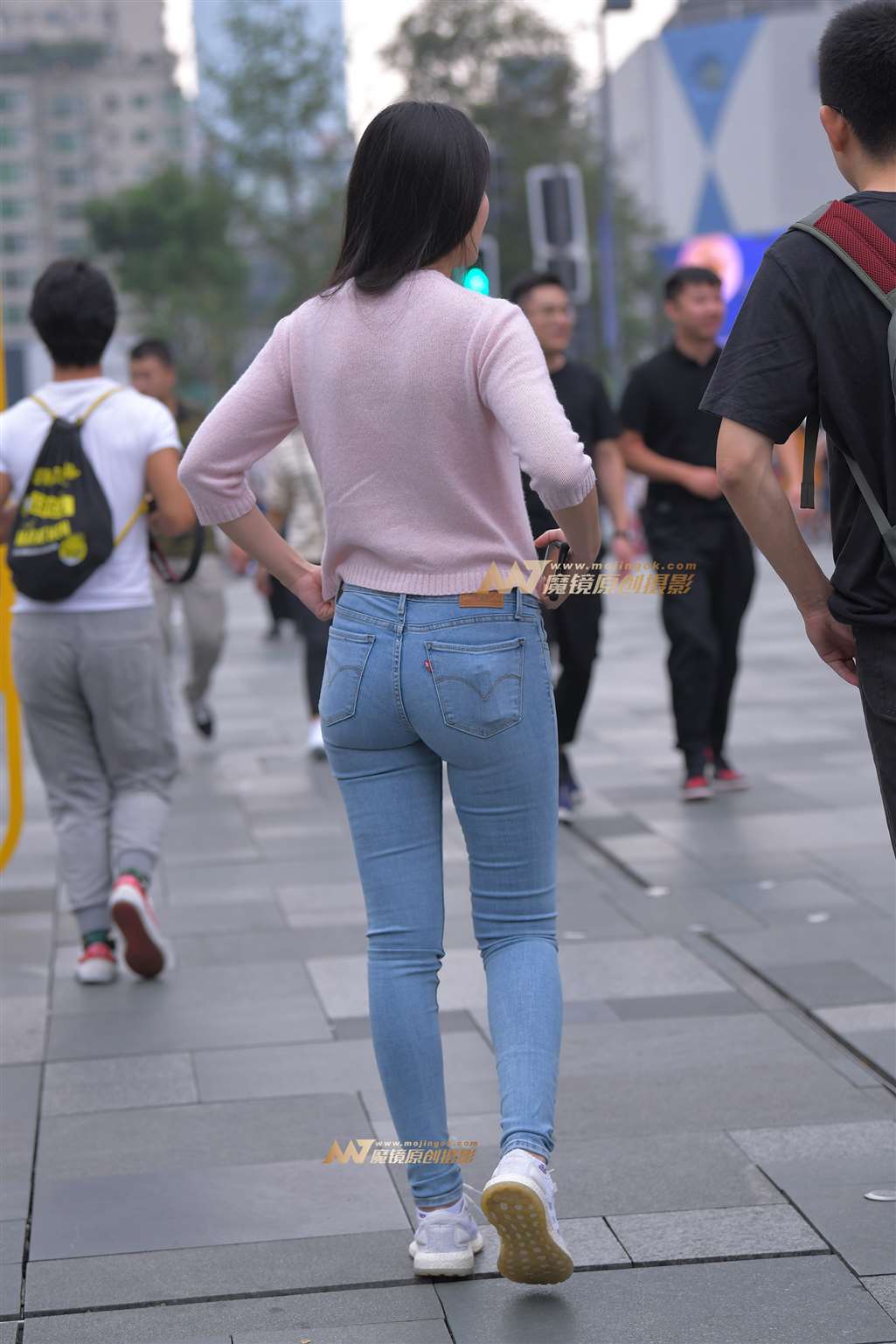 图片[5]-【街拍之魂赛帖】邻家般的紧牛小姐姐-街拍流行馆