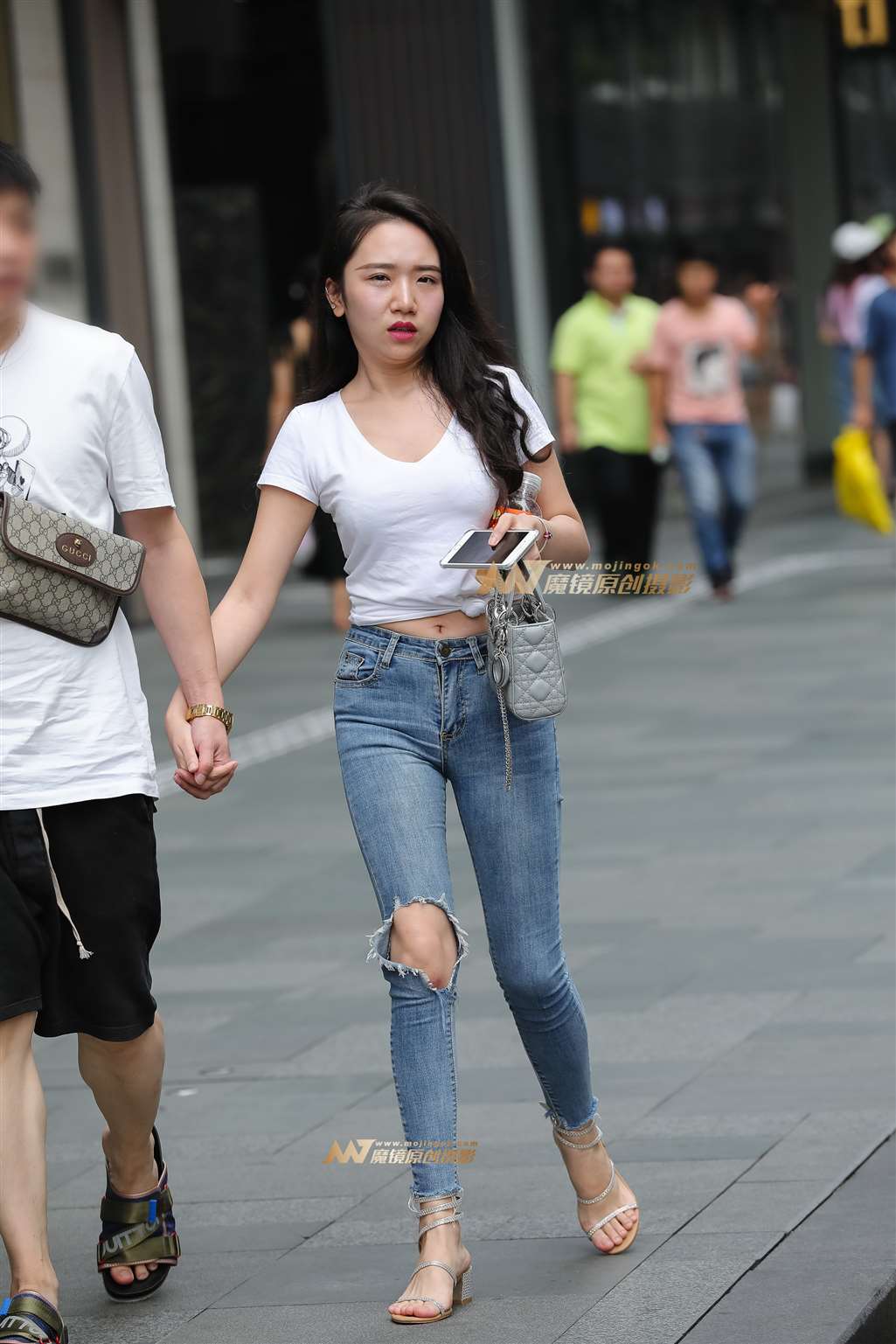图片[1]-【凯恩赛帖】饱满紧牛女友-街拍流行馆