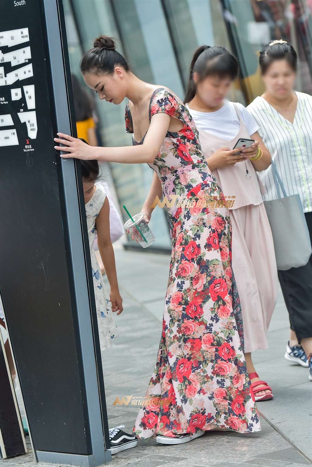 图片[3]-姿势优美的芭蕾舞美女老师-街拍流行馆