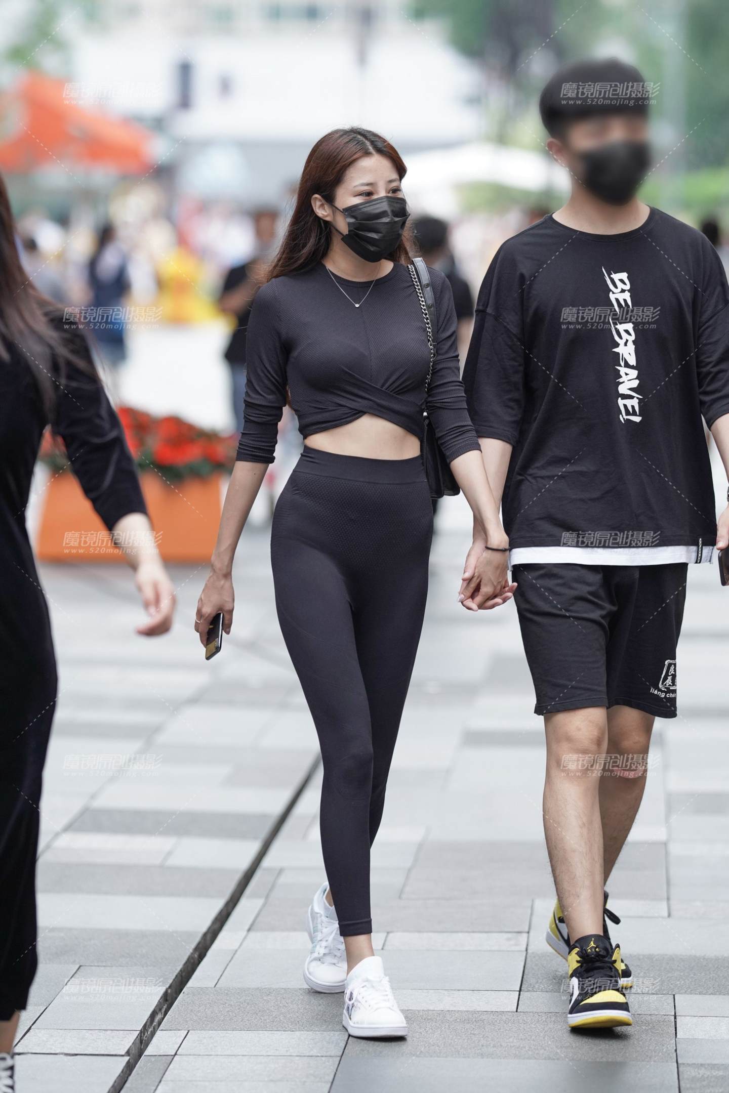 苗条女友-流行馆