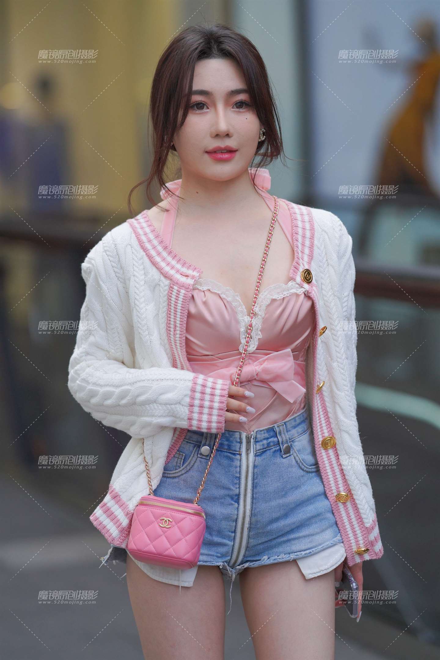 图片[2]-可爱热裤美眉-流行馆