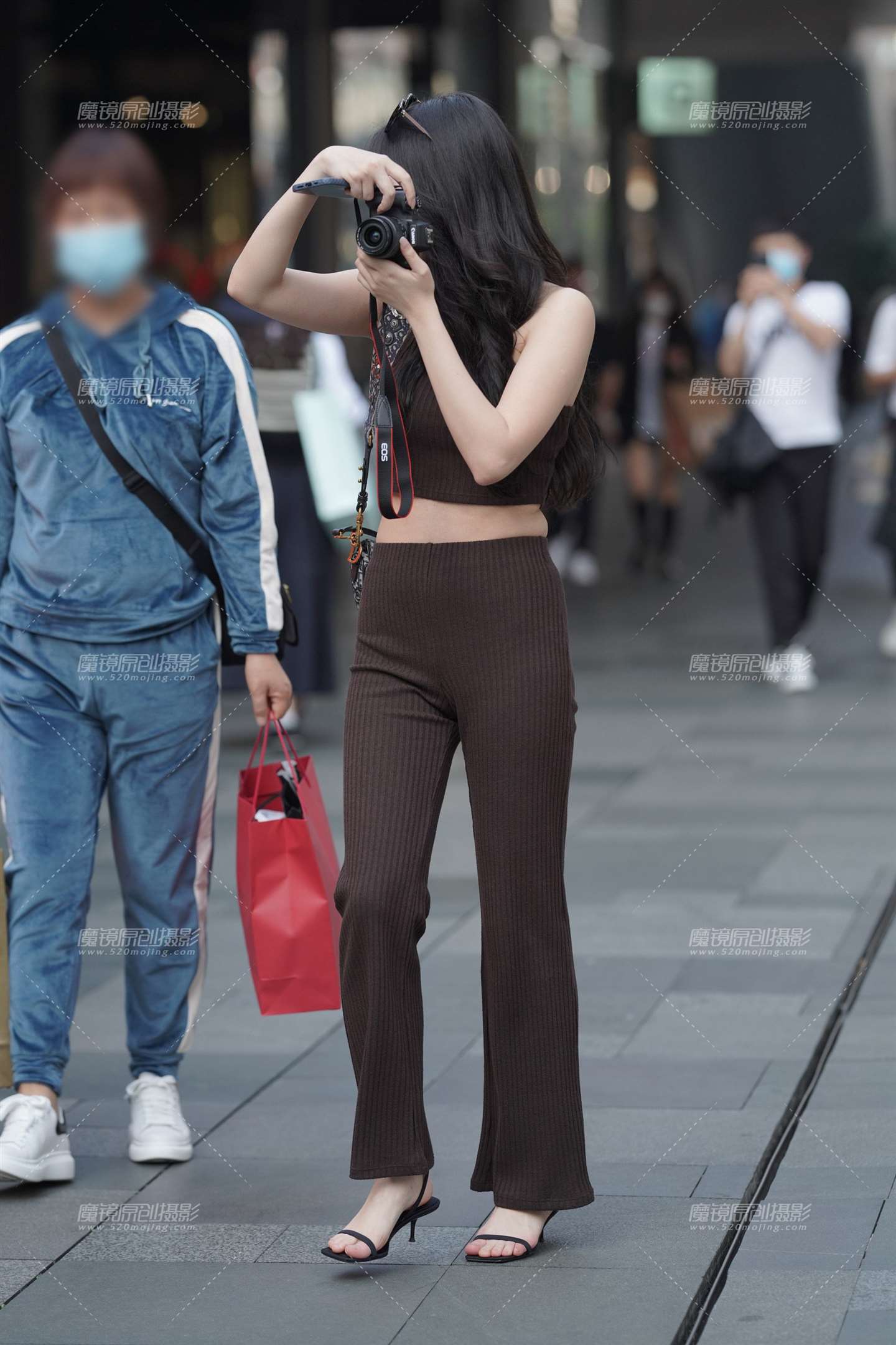 图片[4]-美女摄影师-流行馆