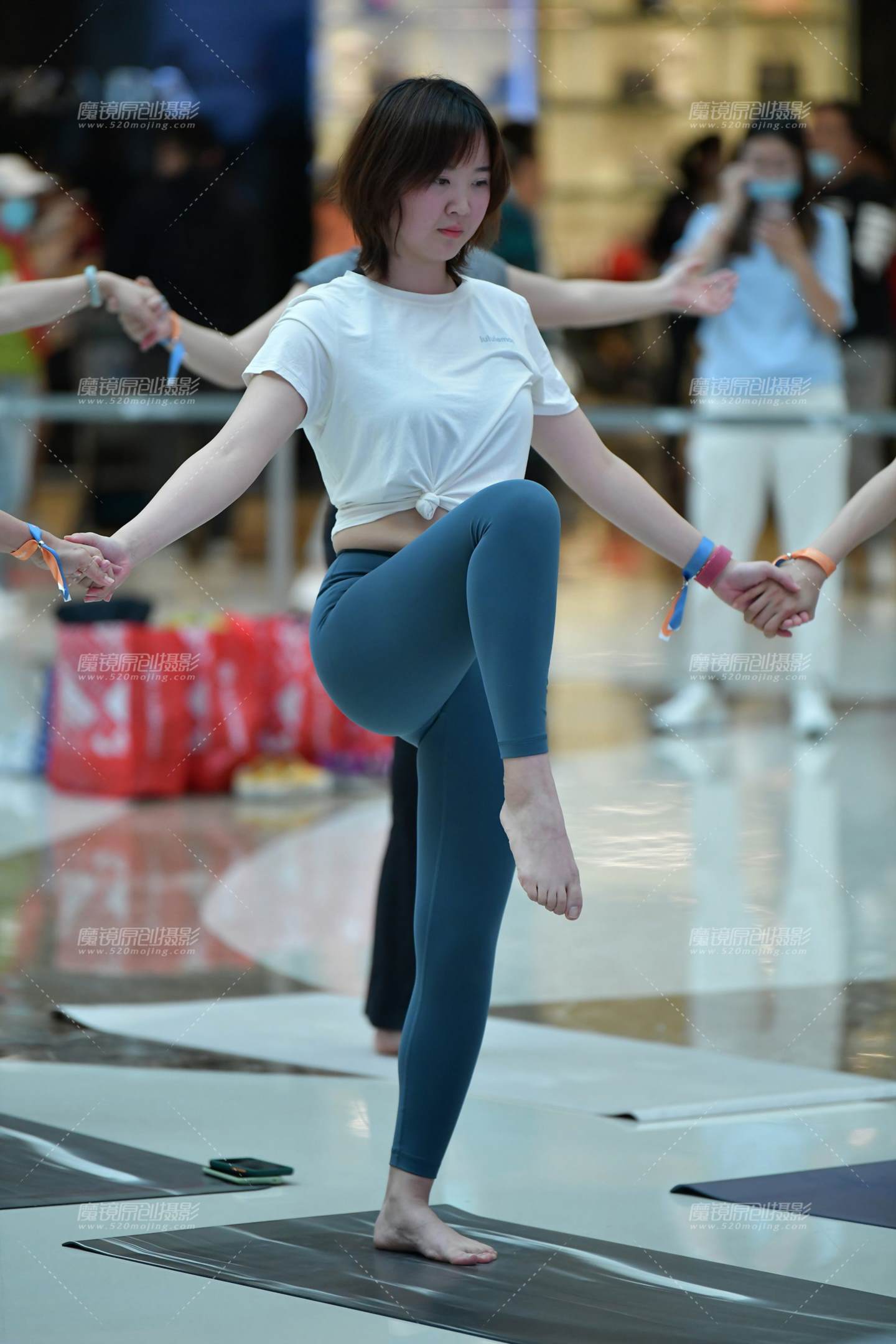 图片[4]-舒展瑜伽美女-流行馆