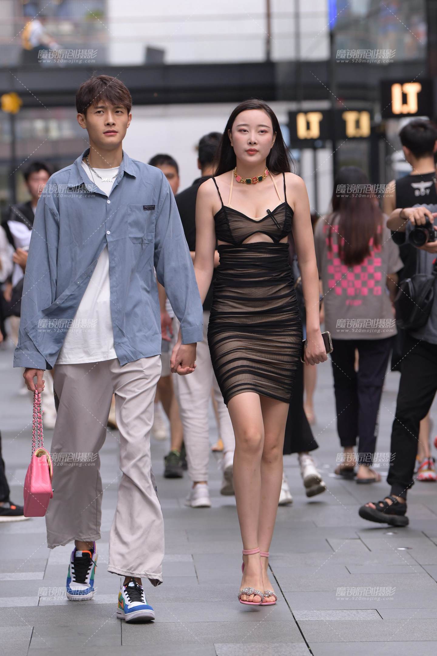性感女友，陪你看电影~-流行馆