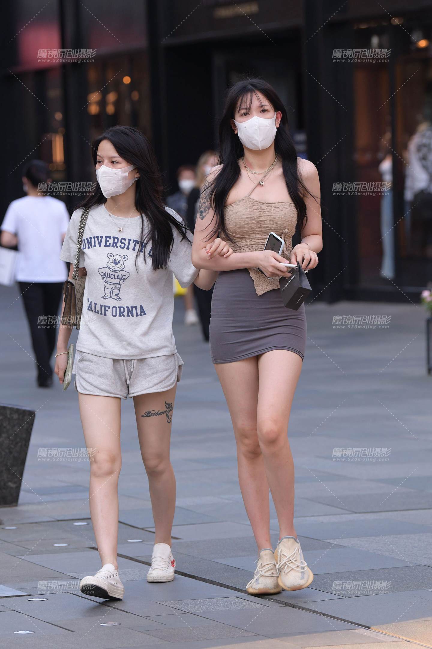 超短包臀裙长腿女孩-流行馆