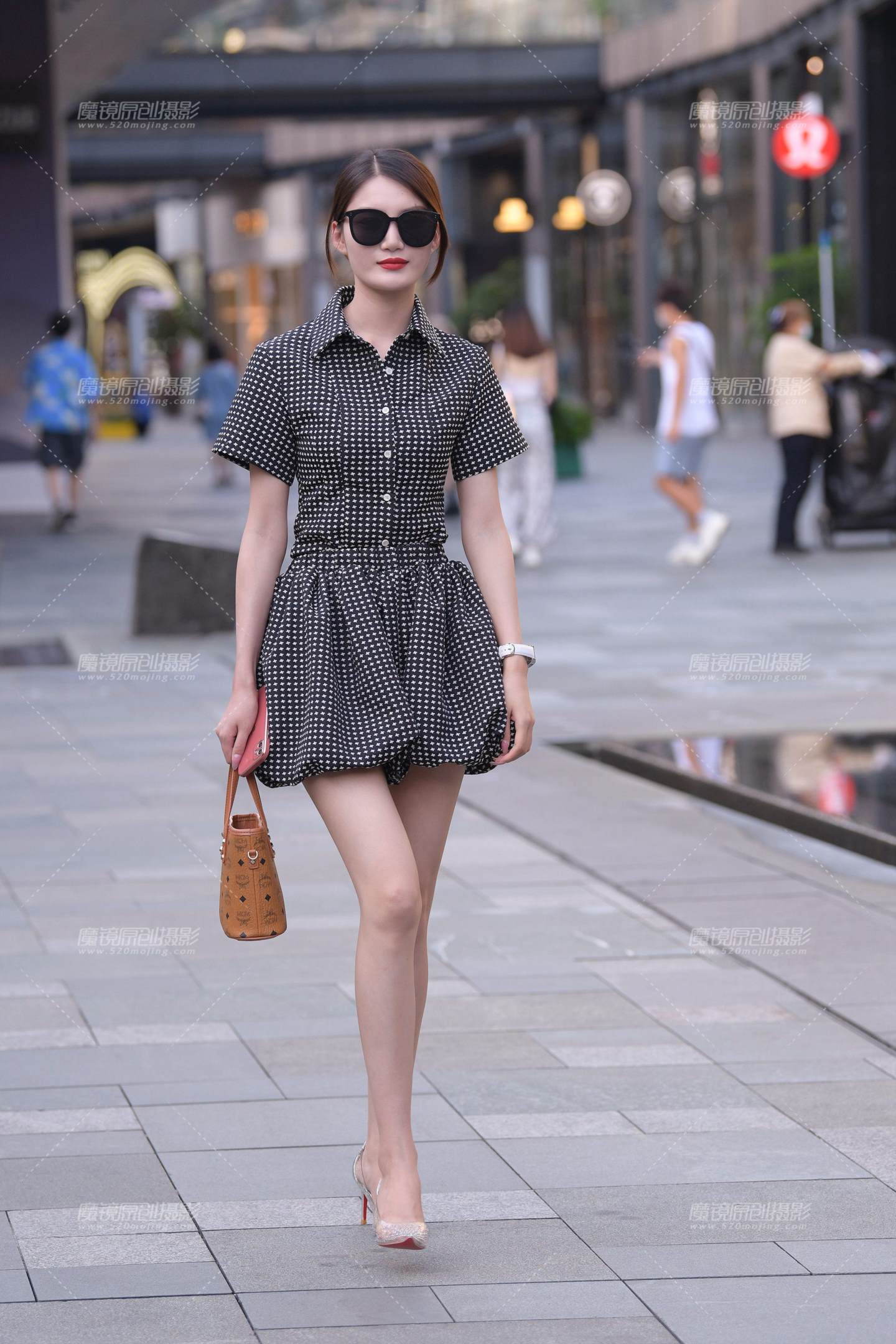 图片[3]-搭讪长腿高跟美女-流行馆