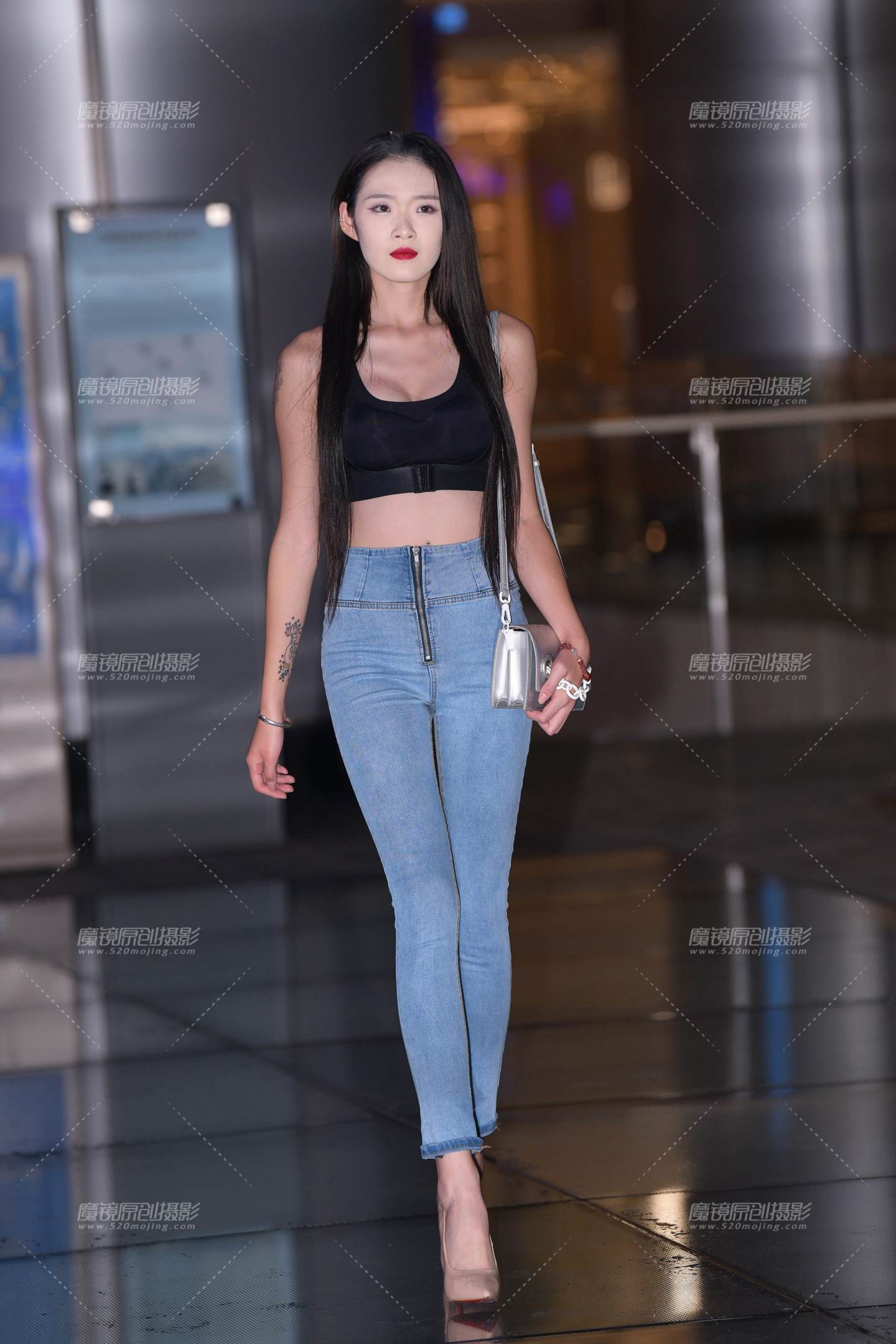 大长美腿高跟紧牛小姐姐-流行馆
