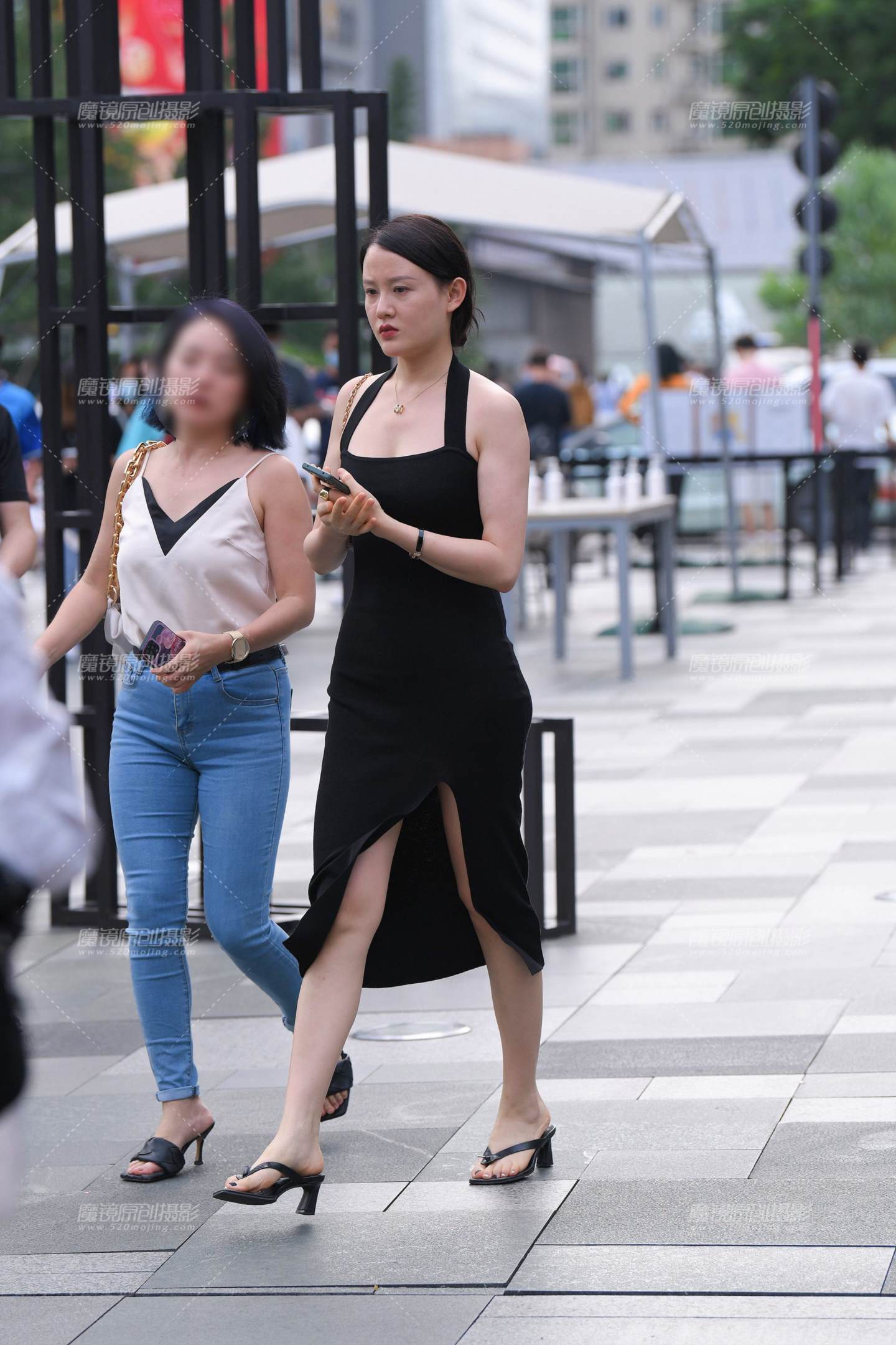 性感的黑色裹身长裙-流行馆