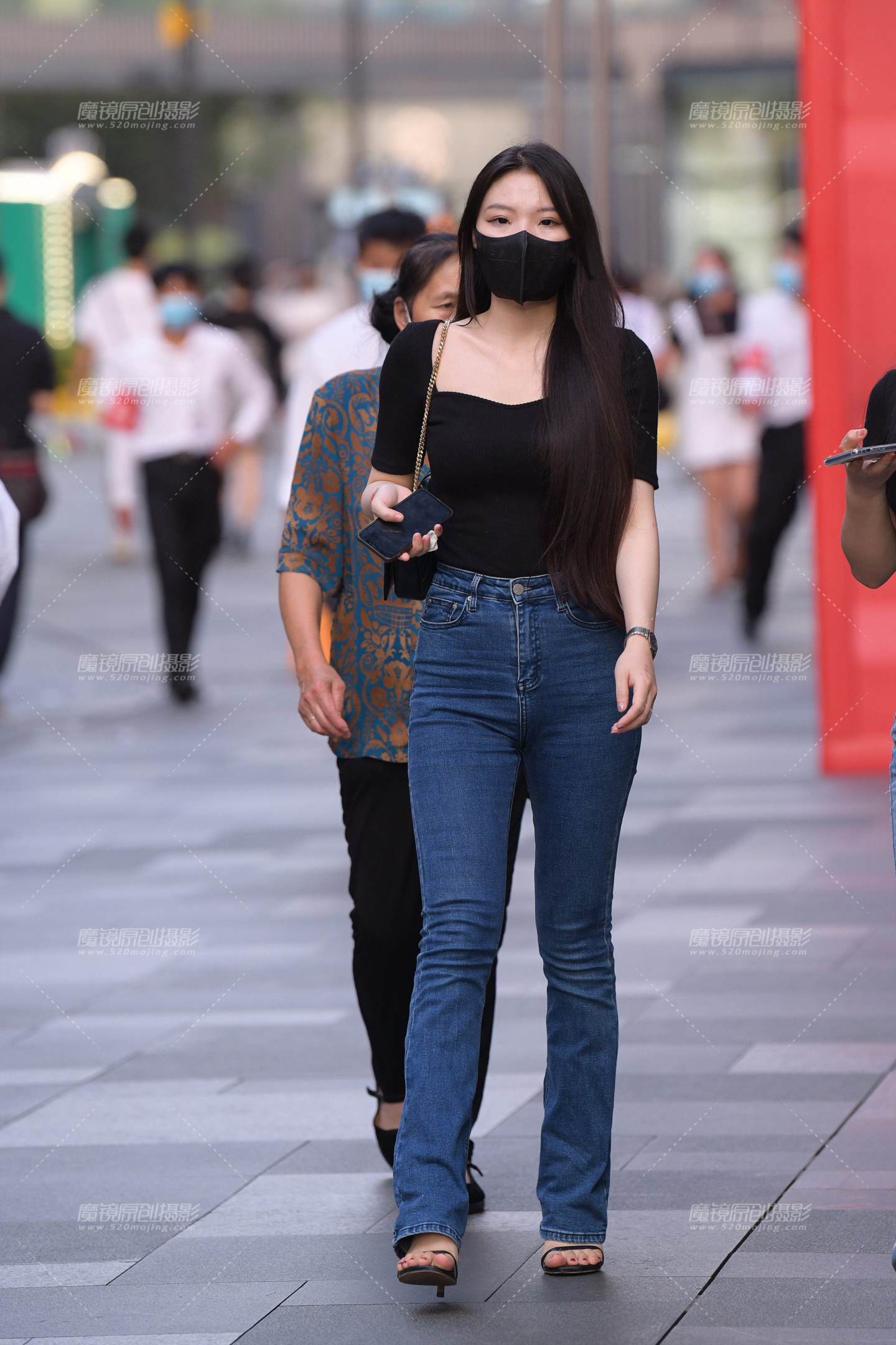 紧牛高跟美女-流行馆