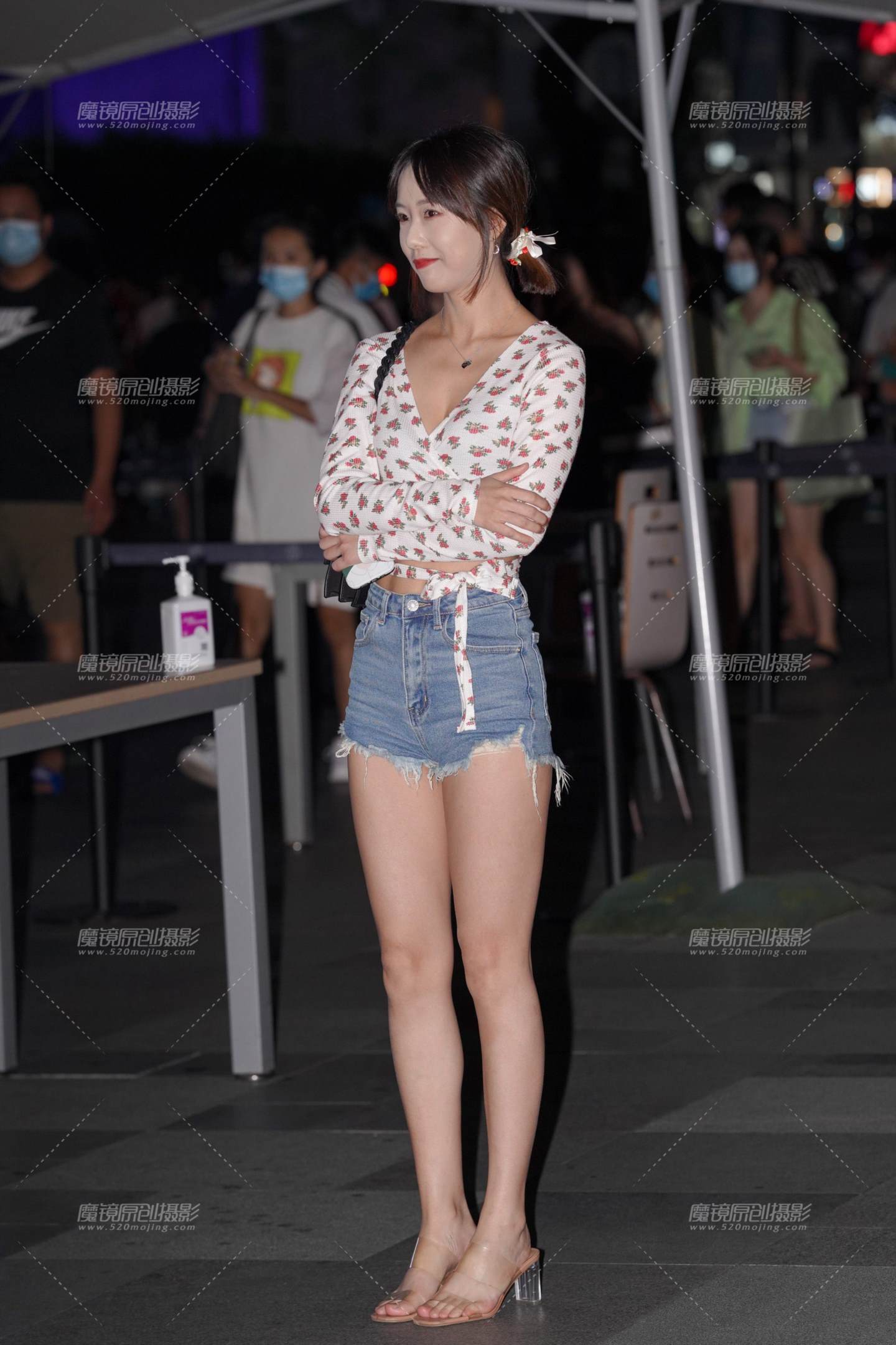 韩系漂亮小姐姐 甜美容颜深入人心-流行馆