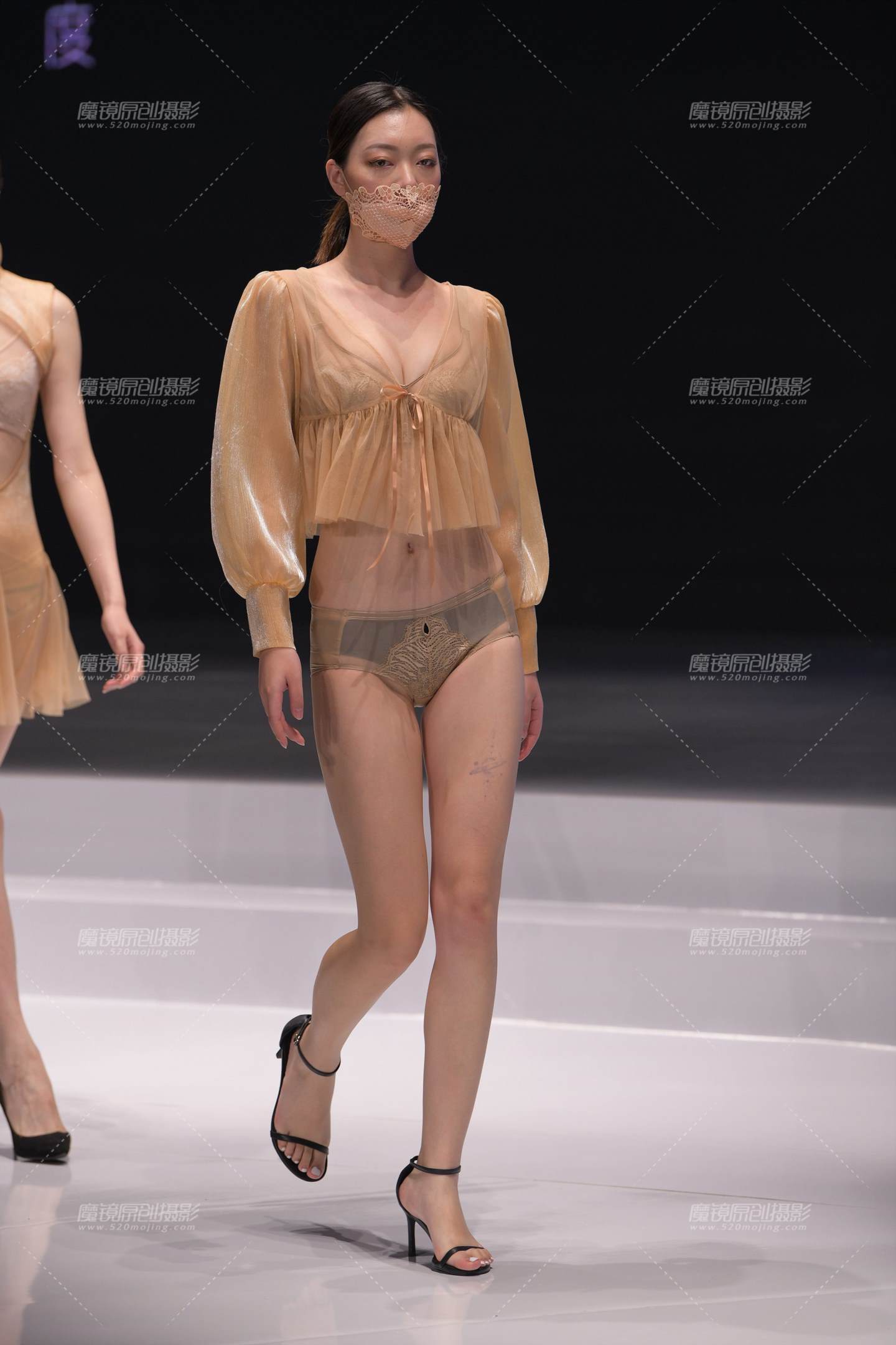 图片[3]-品牌内衣大秀-多模展示-流行馆