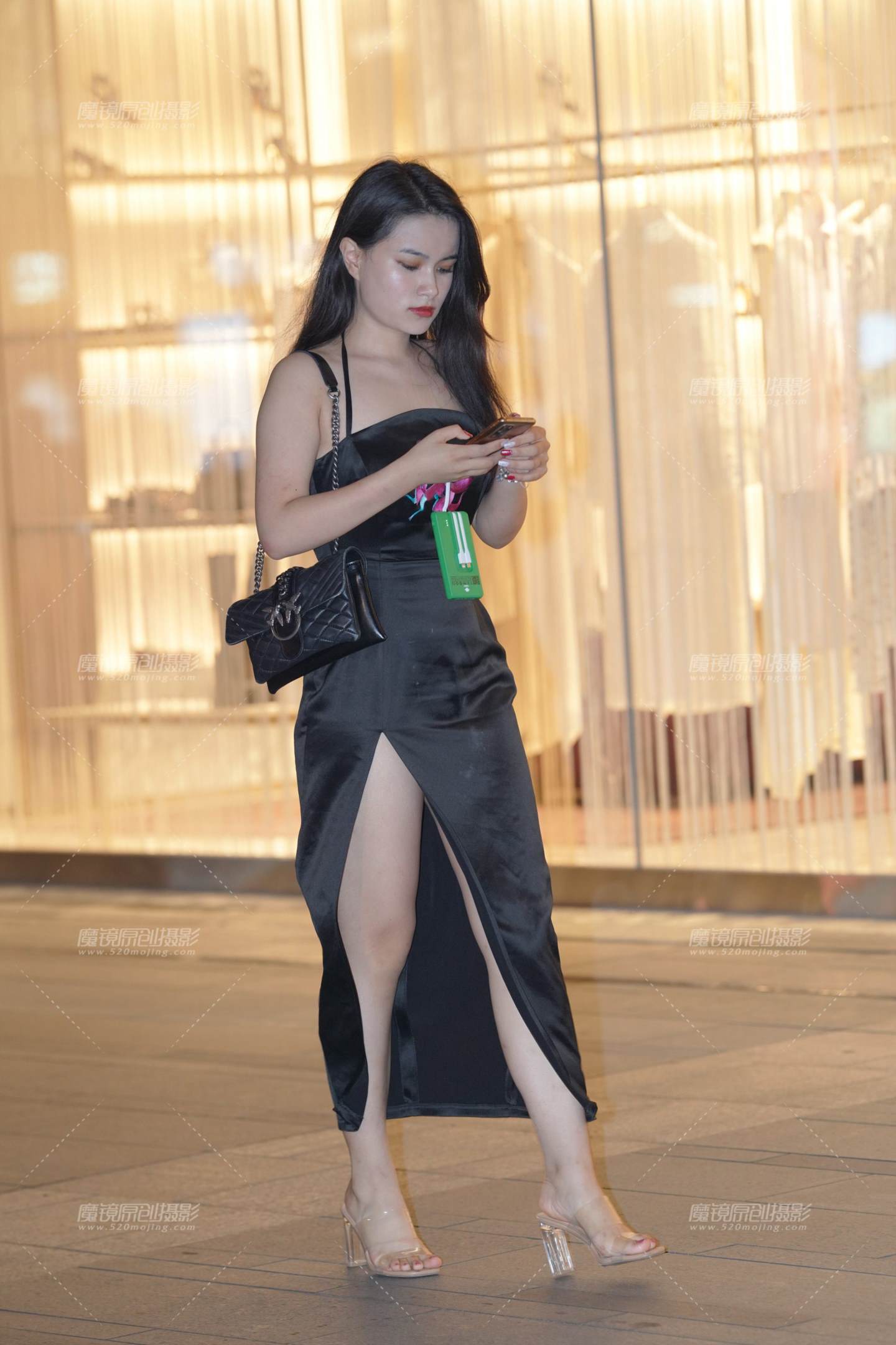 图片[5]-开叉裙美眉-流行馆