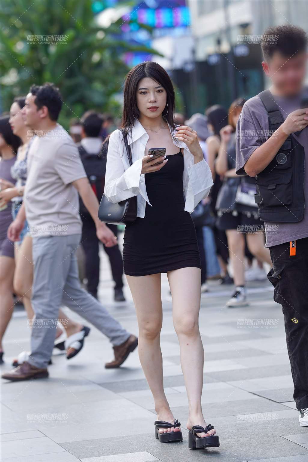 图片[3]-包臀裙 真白嫩-街拍流行馆