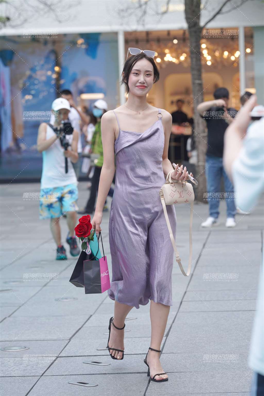 图片[1]-气质连衣裙-街拍流行馆