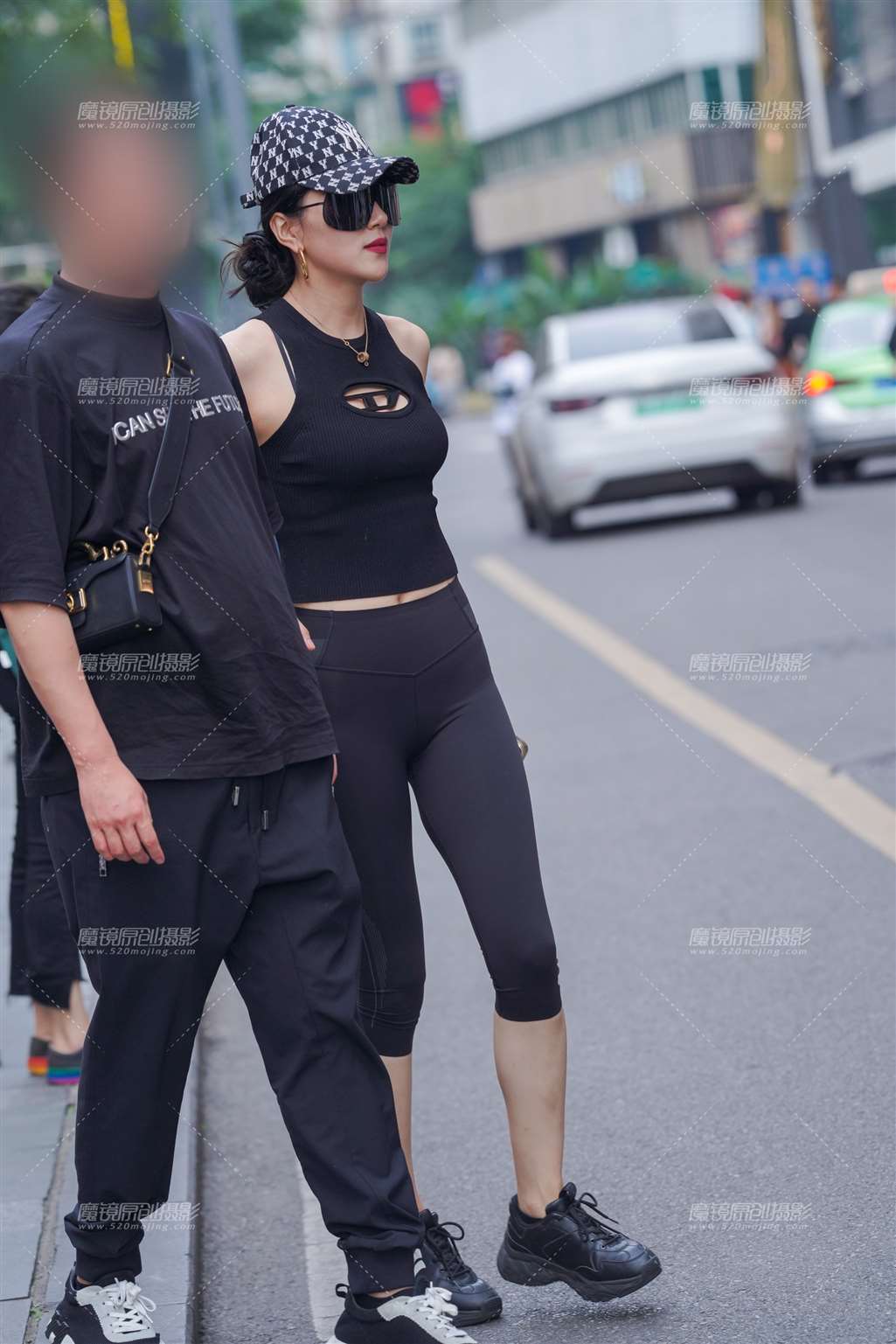 图片[1]-魅力黑-街拍流行馆
