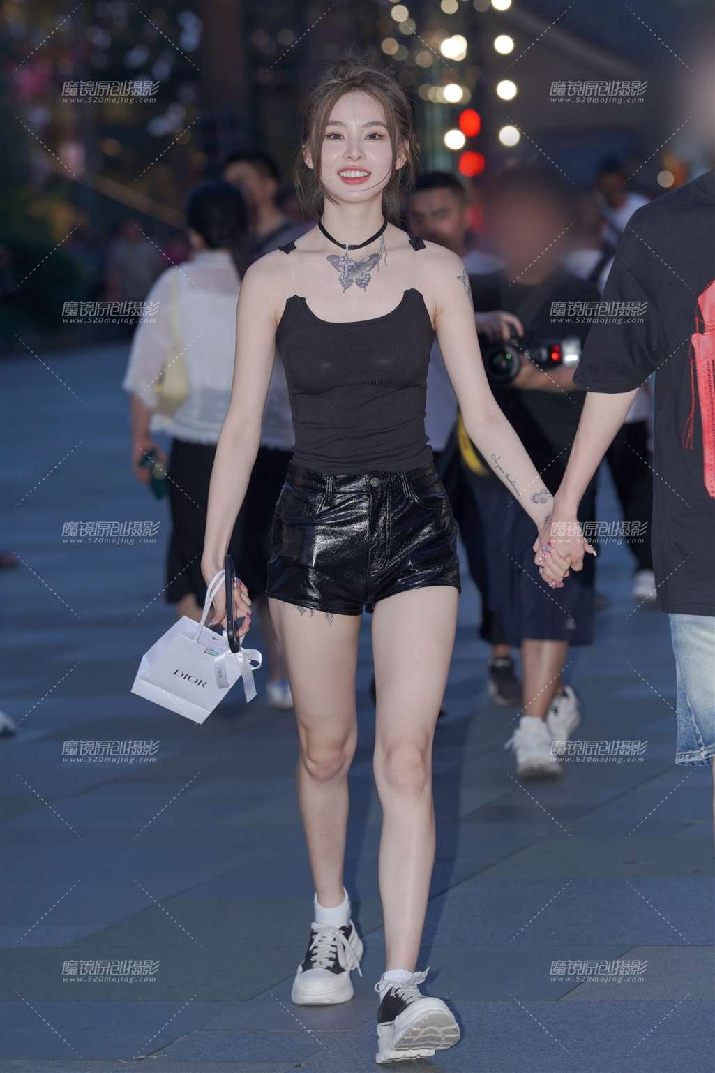 图片[1]-靓丽小姐姐-街拍流行馆