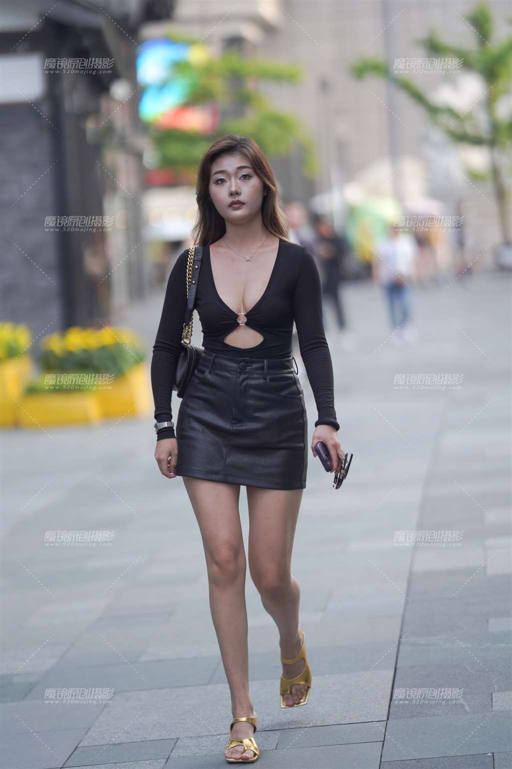 图片[1]-性感辣妹-街拍流行馆
