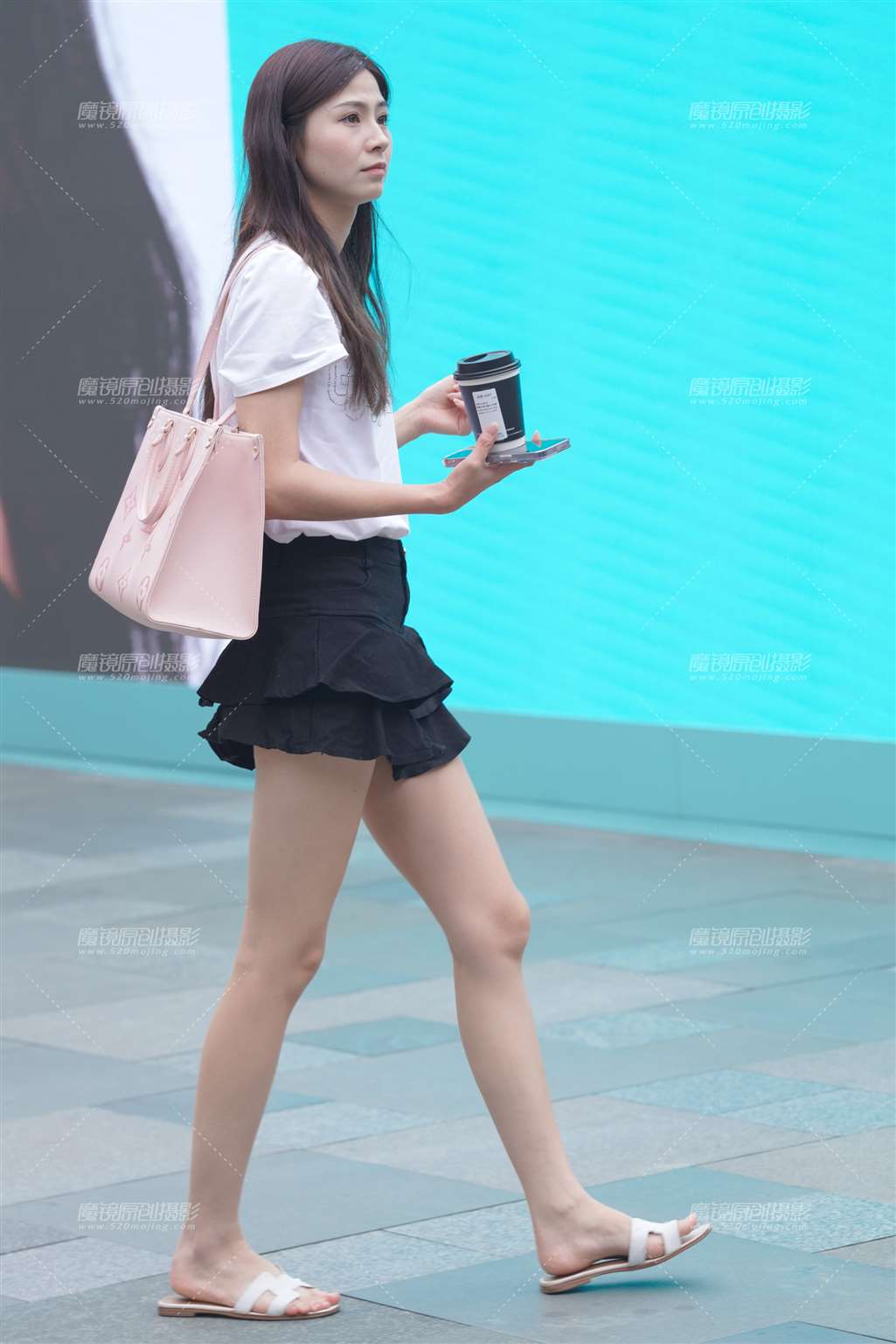 图片[1]-长腿美女-街拍流行馆